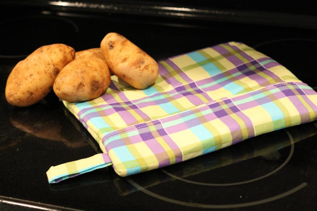 Free Sewing Pattern Microwave Baked Potato Sack • I Sew Free
