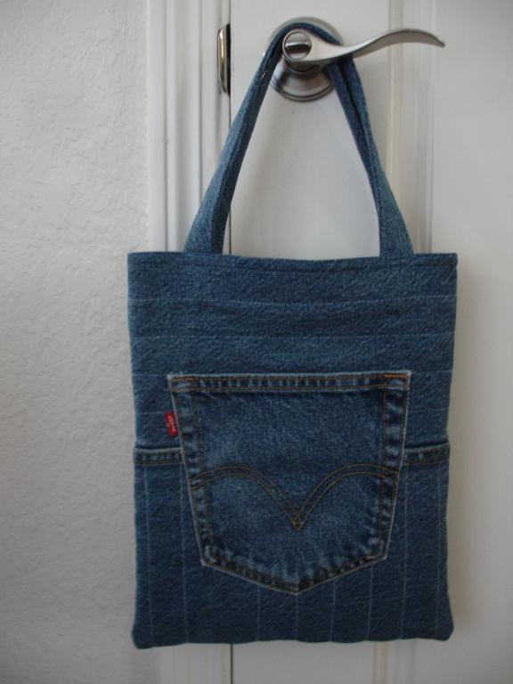 Free Quilt Pattern: The Quilted Jeans Tote | I Sew Free